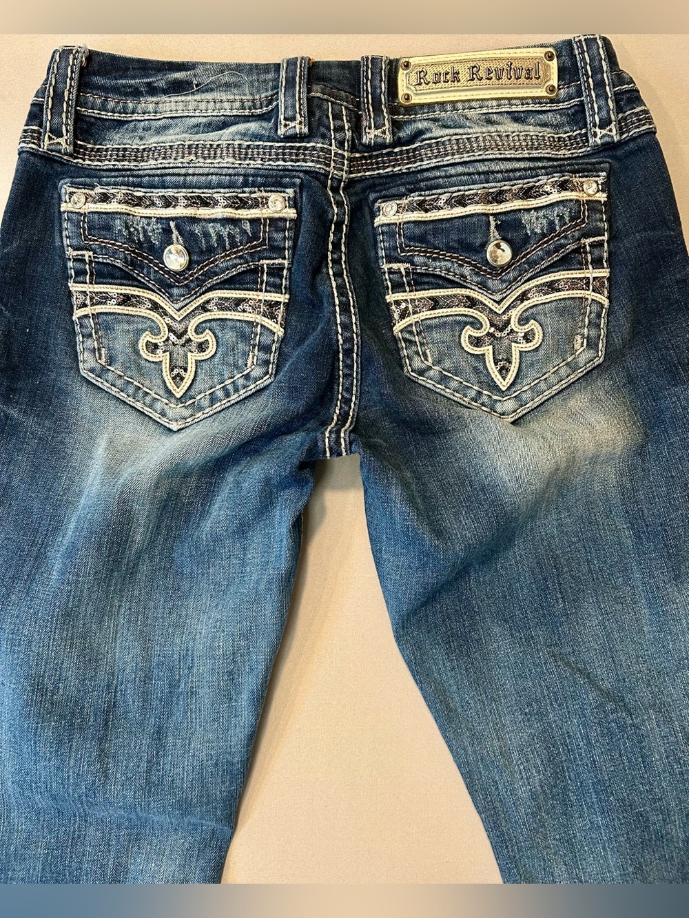 Rock Revival Shaina Bootcut Jean Embellished Flap Pocket Y2K Festival Cowgirl 28 - Picture 7 of 10